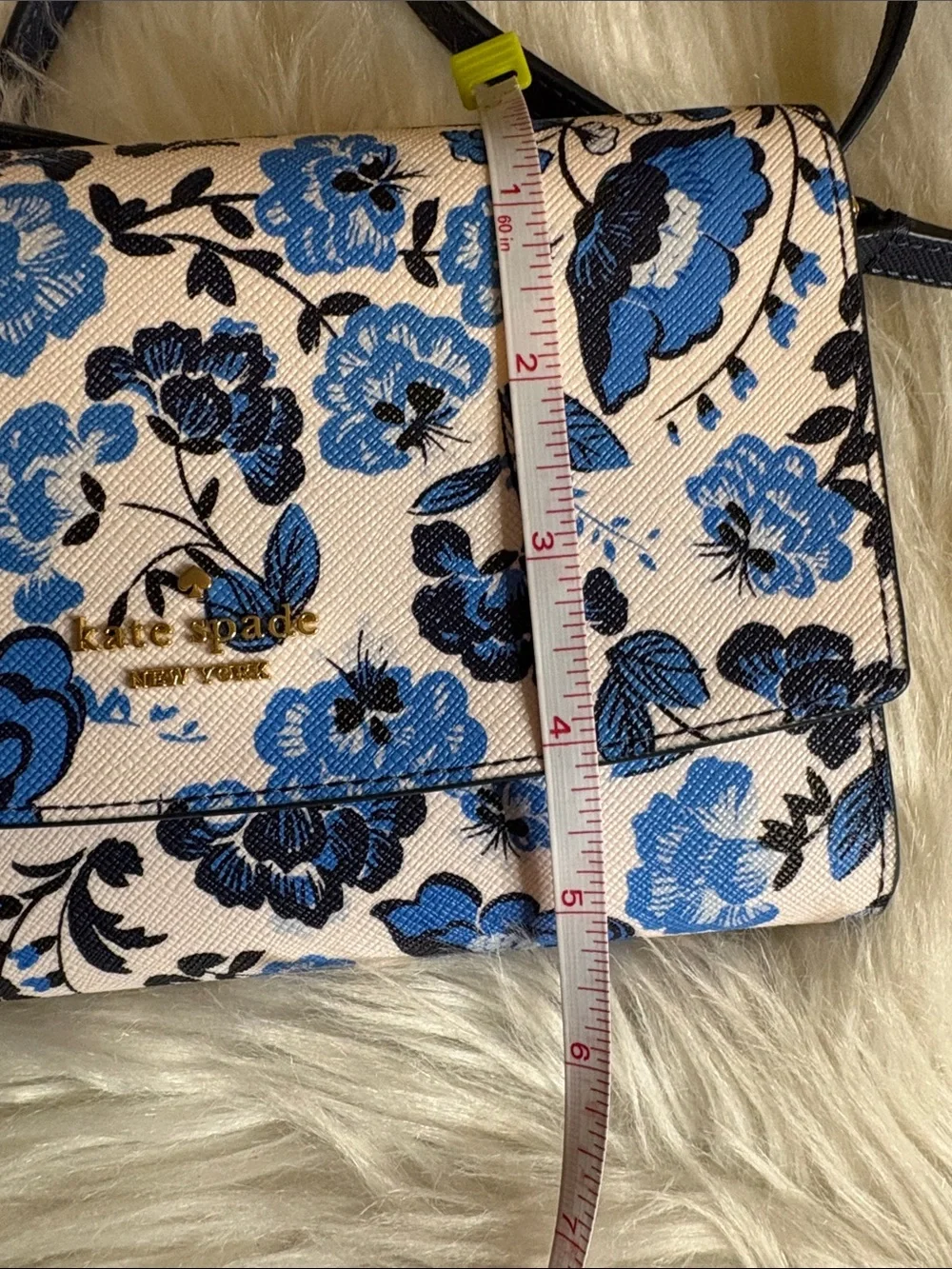 kate spade Blue and Black Vase Floral Crossbody wallet on a string Perry